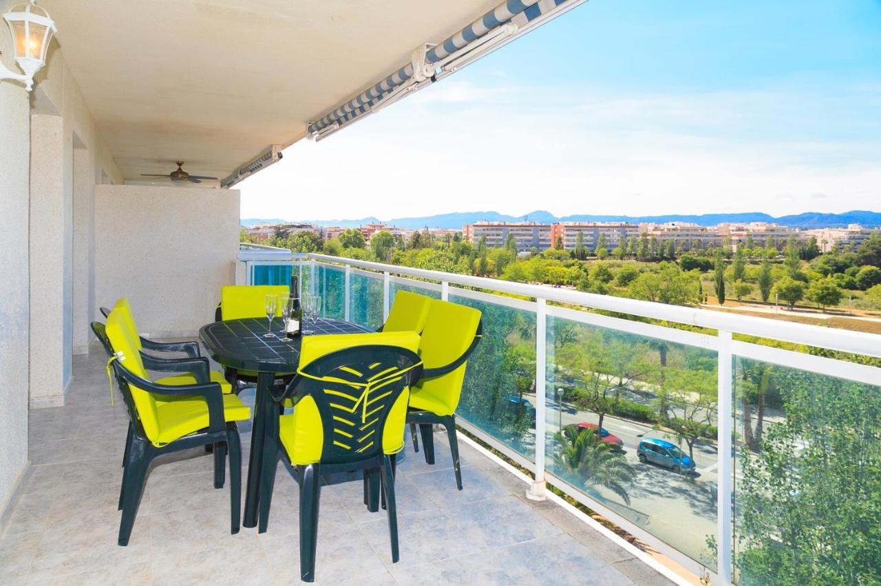 Uhc Village Park Apartments Salou Esterno foto