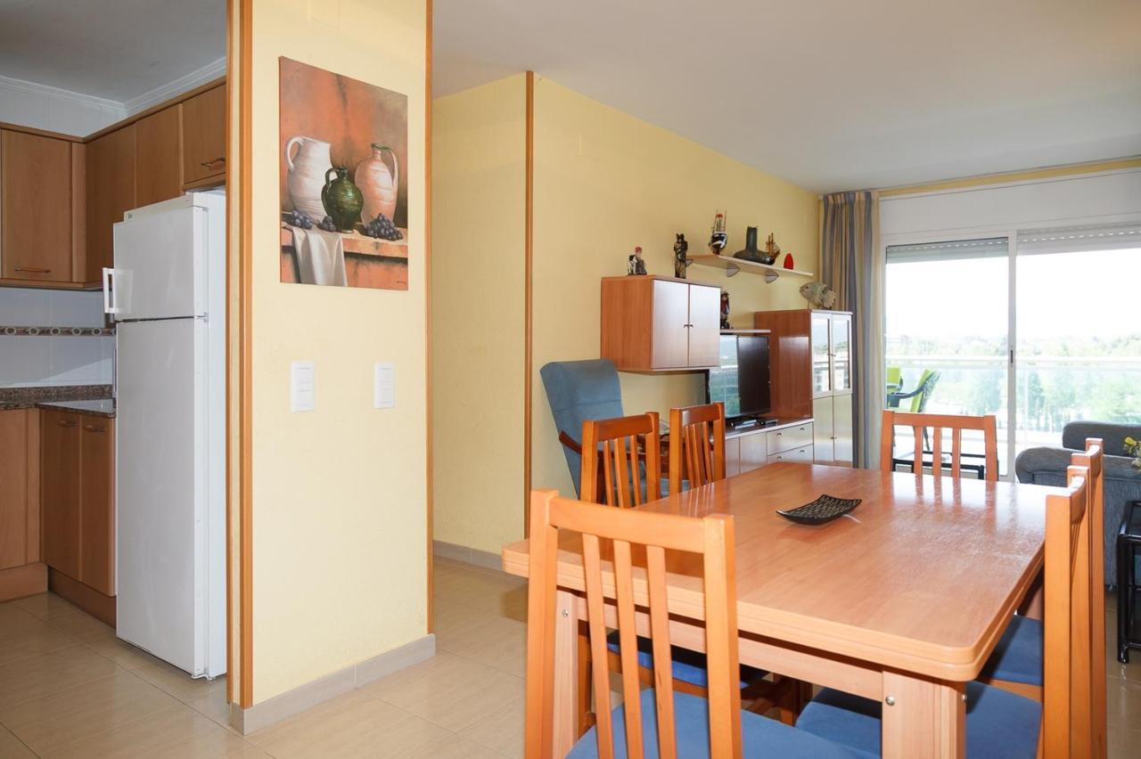 Uhc Village Park Apartments Salou Esterno foto