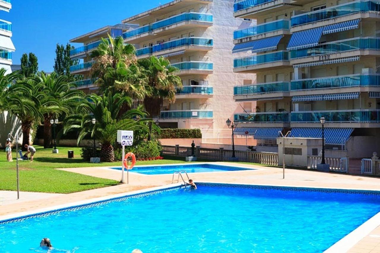 Uhc Village Park Apartments Salou Esterno foto