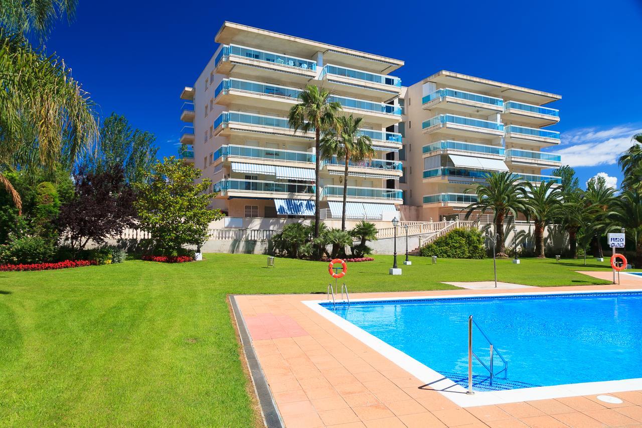 Uhc Village Park Apartments Salou Esterno foto